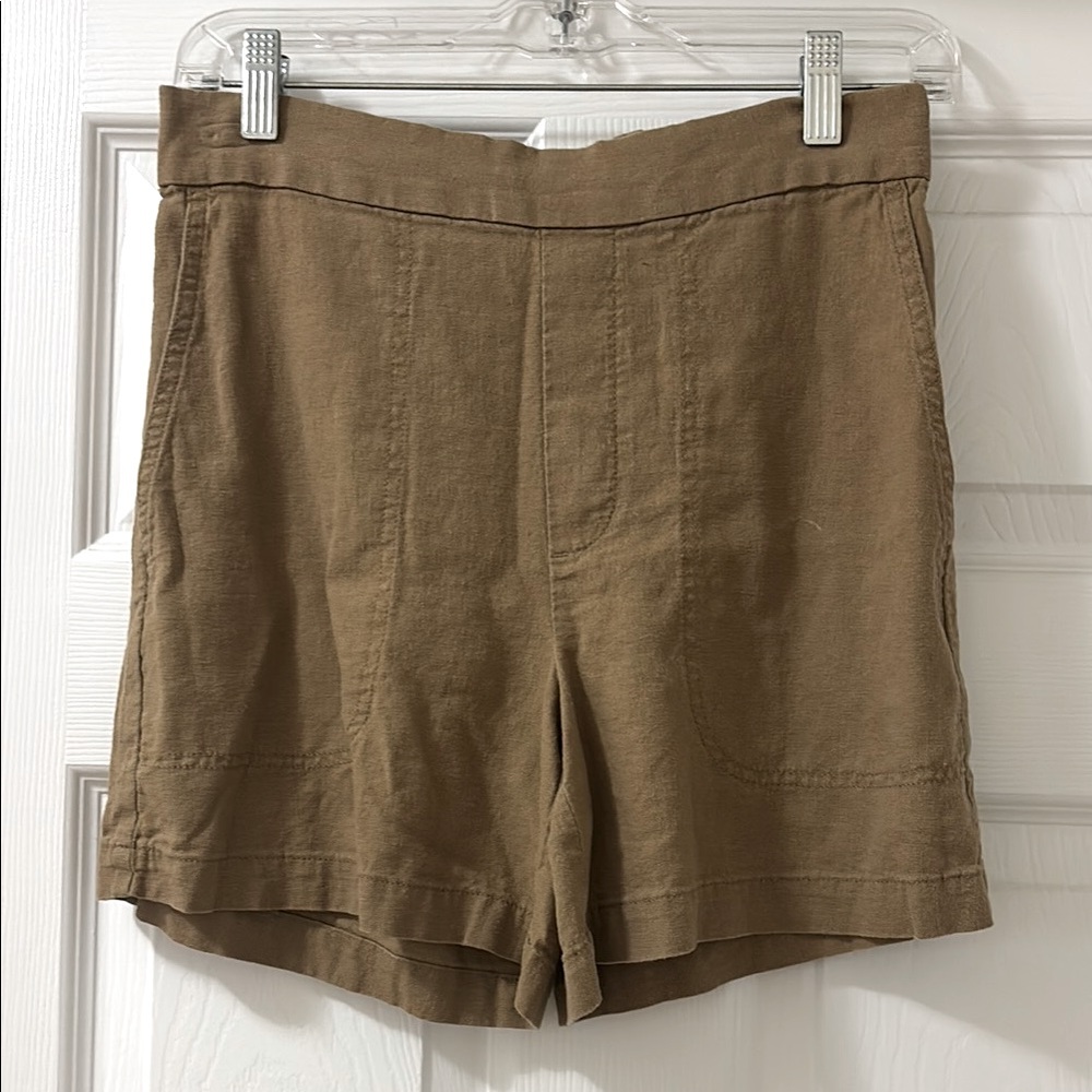 Banana Republic Tan Shorts Classic Tailored Style